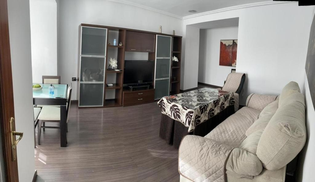 Villa Vivienda Con Fines Turisticos Salvador à Úbeda Extérieur photo