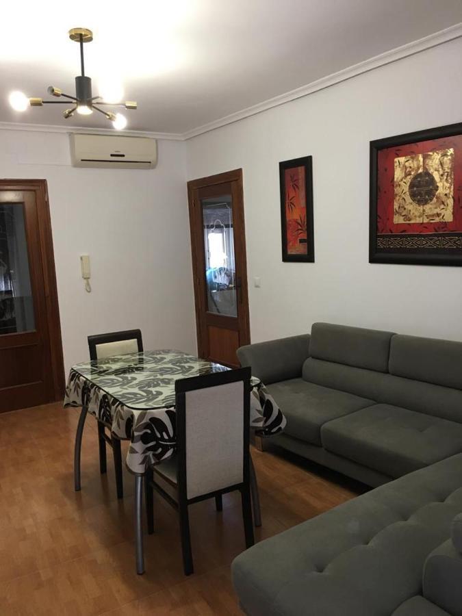 Villa Vivienda Con Fines Turisticos Salvador à Úbeda Extérieur photo