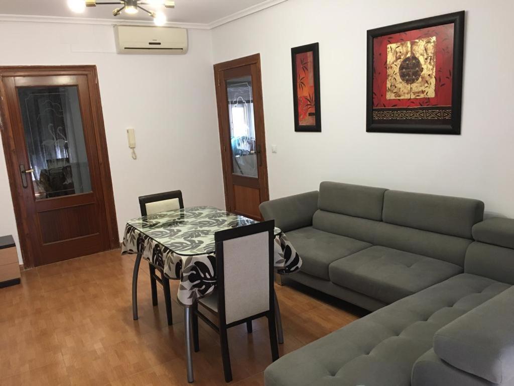 Villa Vivienda Con Fines Turisticos Salvador à Úbeda Extérieur photo