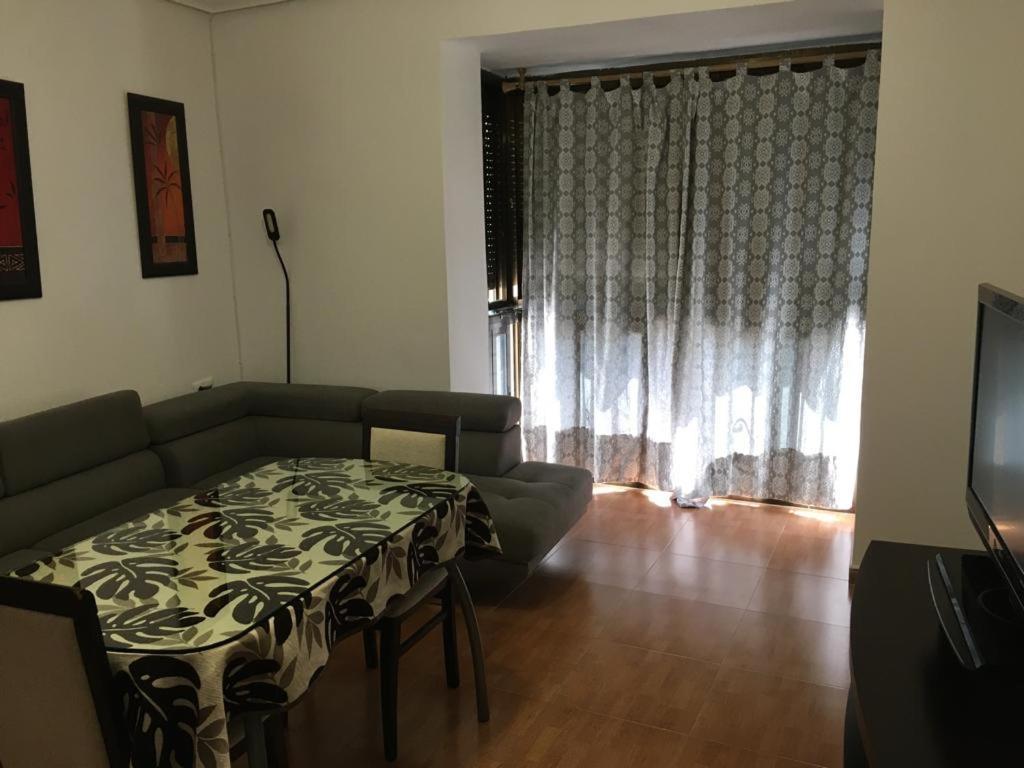 Villa Vivienda Con Fines Turisticos Salvador à Úbeda Extérieur photo